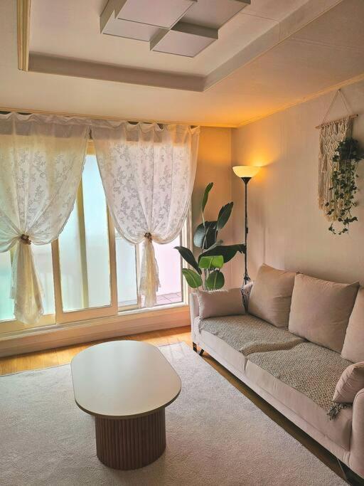 Oasis Apartment
